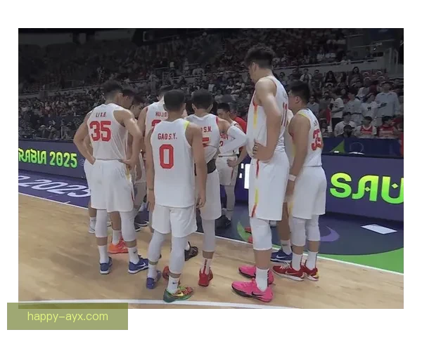 中国男篮力克强敌晋级亚洲杯四强创历史新高展现团队实力与拼搏精神