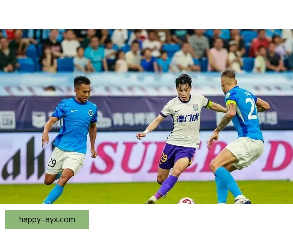 中超劲旅新赛季首轮战报引发球迷热议与讨论 中超劲旅新赛季首轮战报引发球迷热议与讨论