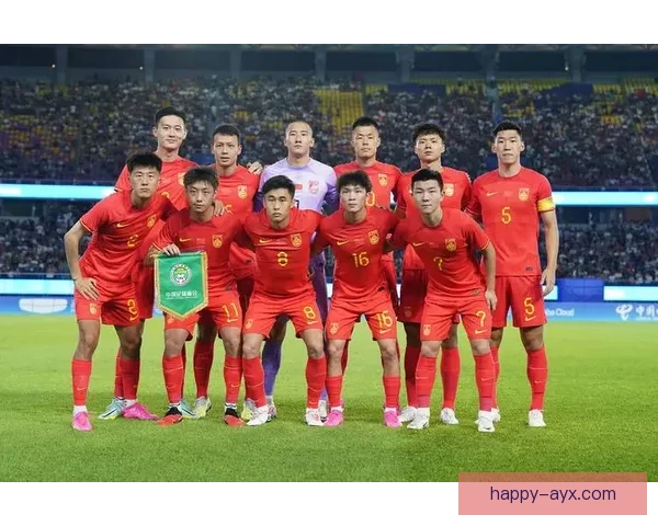 中国足球联赛迎来关键战季 各队全力冲击冠军宝座