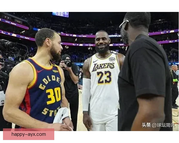 湖人詹姆斯连续高分领衔球队逆转勇士赢得关键胜利
